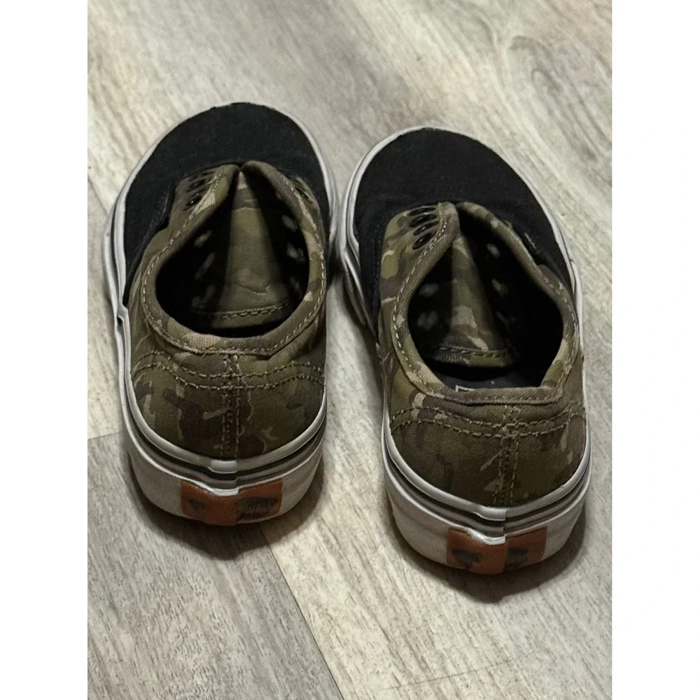 Vans Camo Sneakers‎ Slip On Skate Shoes Black Casual Kids Size 10.5
